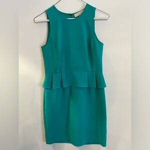 ANN TAYLOR LOFT TURQUOISE SHEATH PEPLUM DRESS. Size 2P